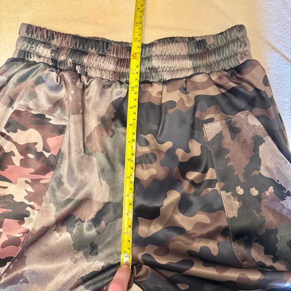 ♥️ Maniere De Voir Satin Camo Cargo Pants Joggers khaki pink purple 8 MDV - Picture 10 of 15